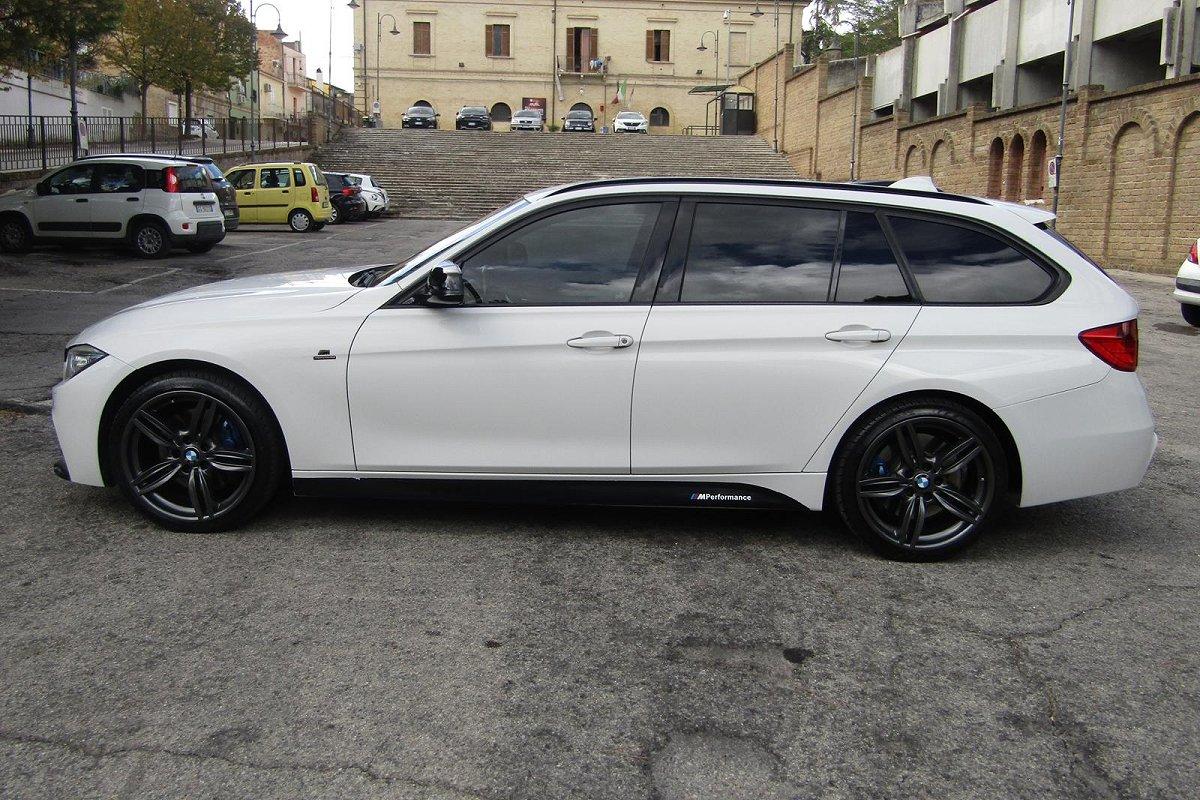 BMW 320d xDrive Touring Msport