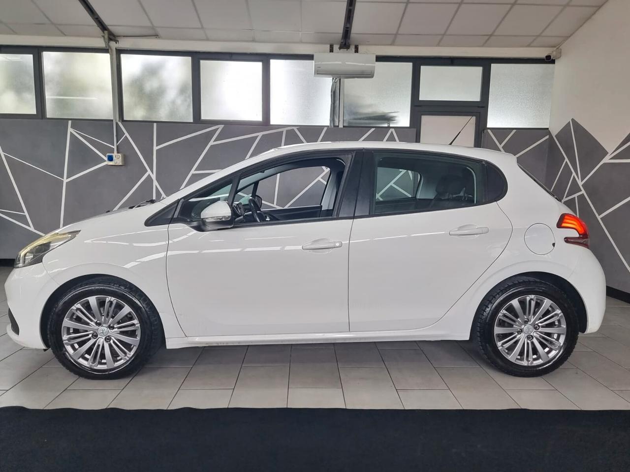 Peugeot 208 GPL Allure 5p. NEOPATENTATI