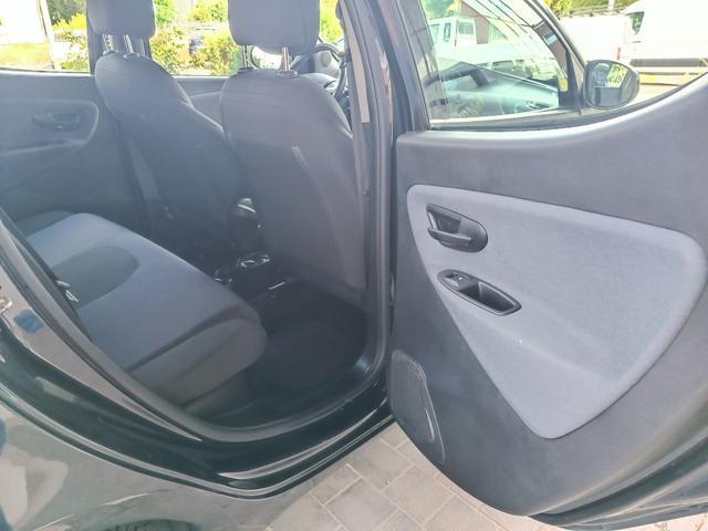 LANCIA Ypsilon 1.2 69 CV 5 porte GPL Ecochic Gold