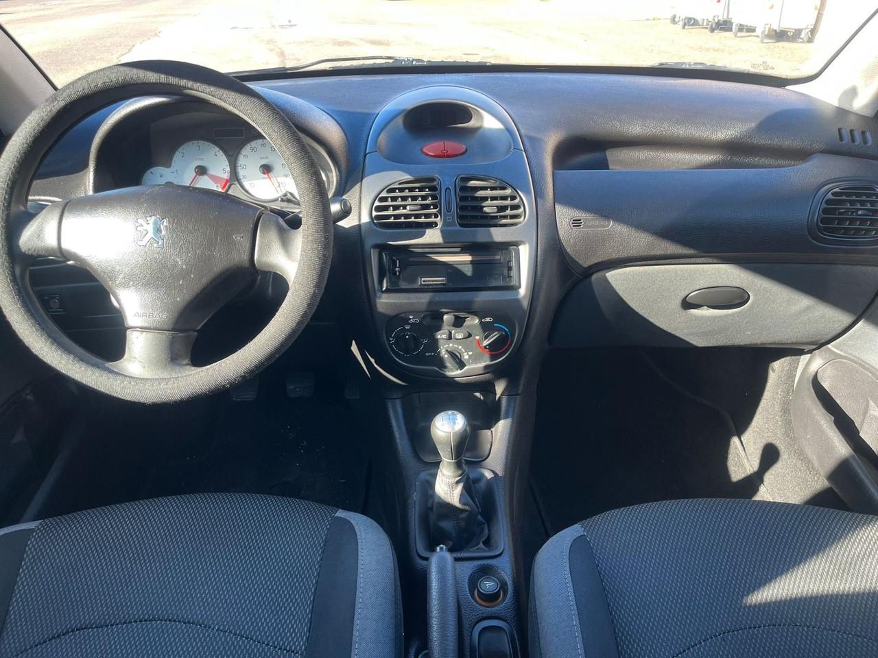 Peugeot 206 1.4 HDi 5p. Enfant Terrible