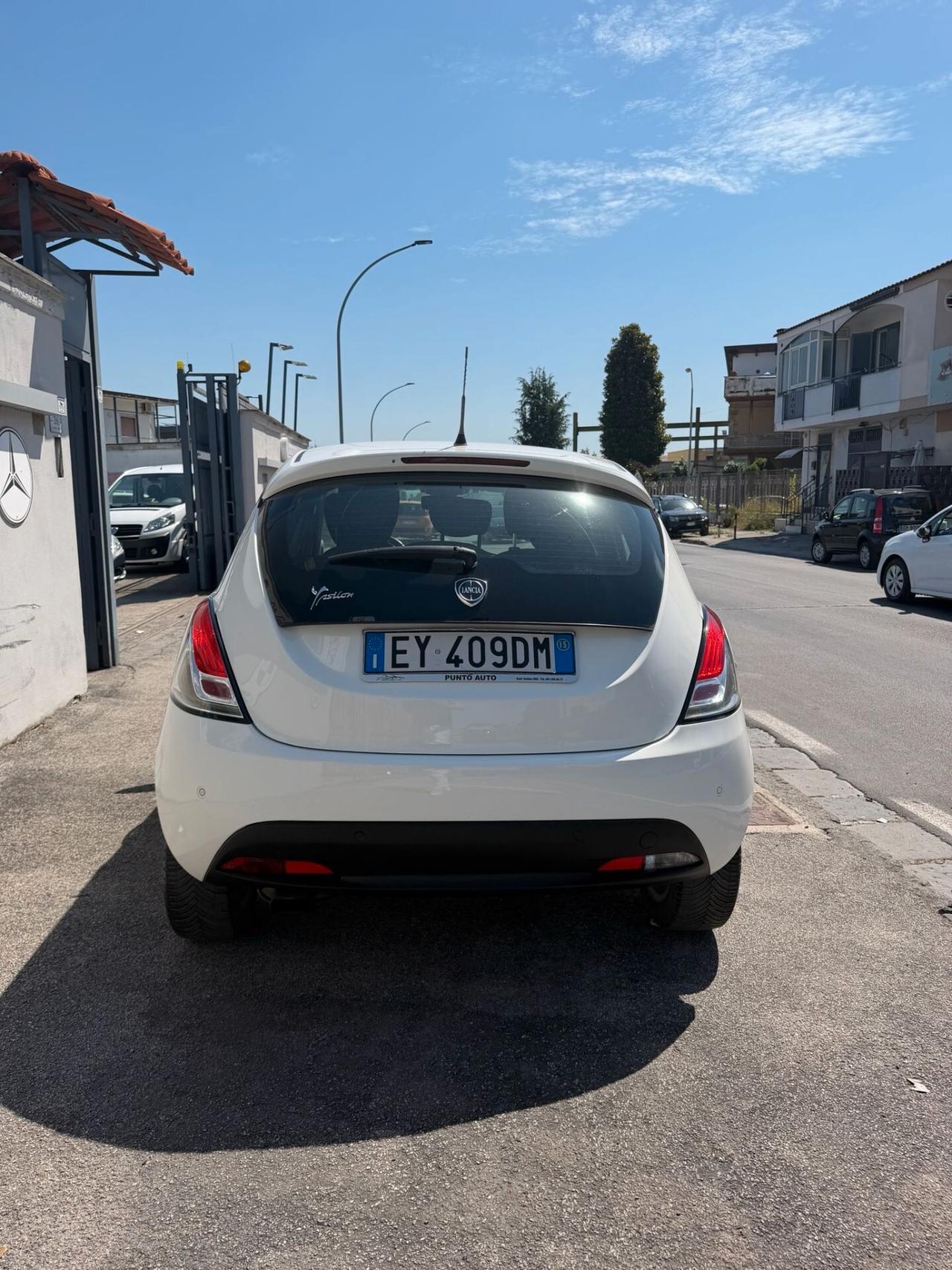 Lancia Ypsilon 1.3 MJT 16V 95 CV 5 porte S&S Gold