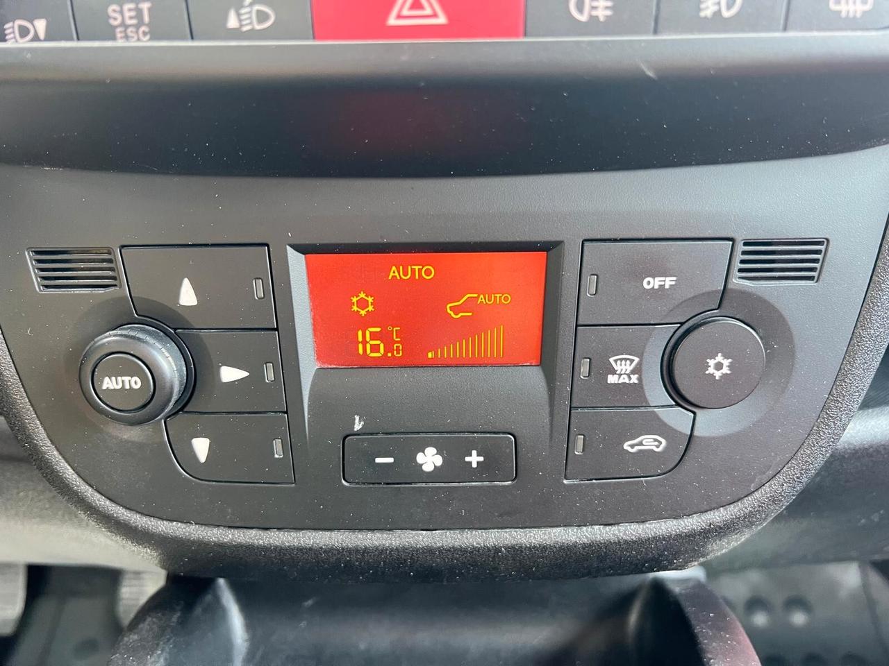 Fiat Doblo 2.0 mjt 5 posti autovettura