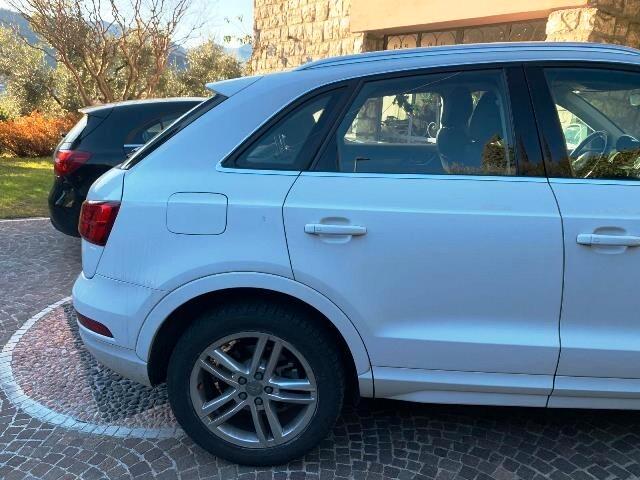 Audi Q3 2.0 TDI 150 CV quattro S tronic Sport