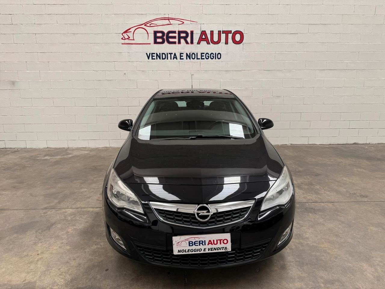 Opel Astra 5 porte Elective