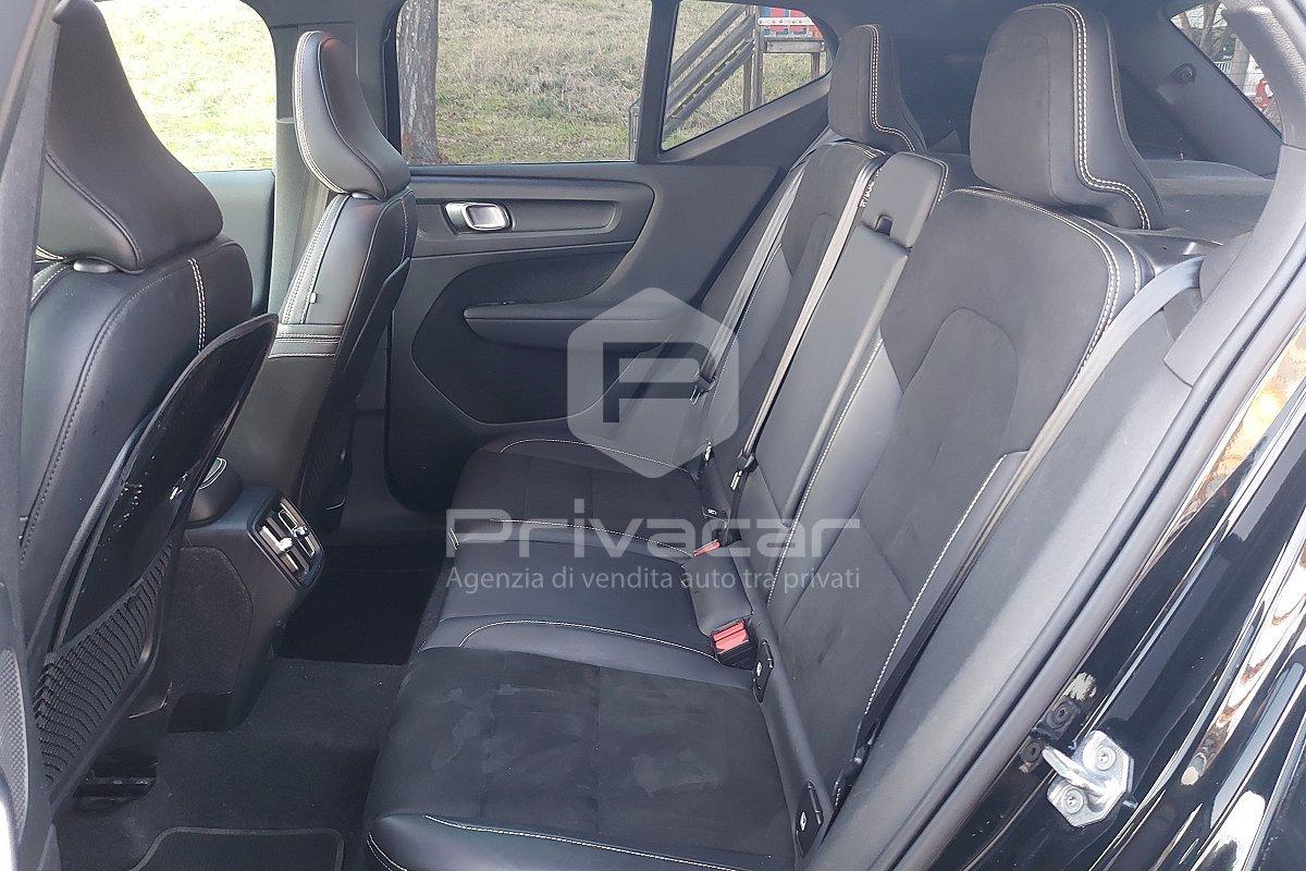 VOLVO XC40 B4 AWD Geartronic R-design