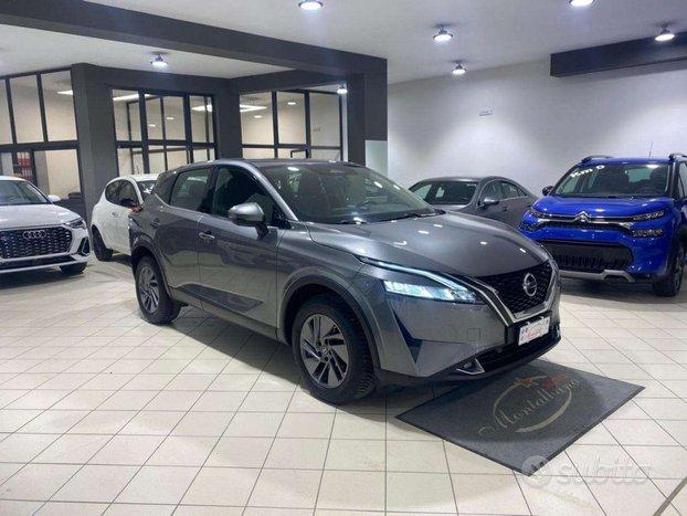 Nissan Qashqai MHEV 140 CV Business