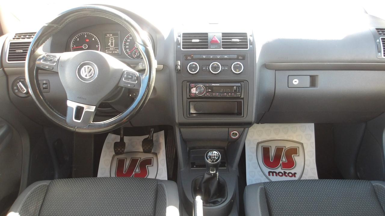 VOLKSWAGEN TOURAN 1.6 MTJ-7 POSTI-PREZZO PROMO!