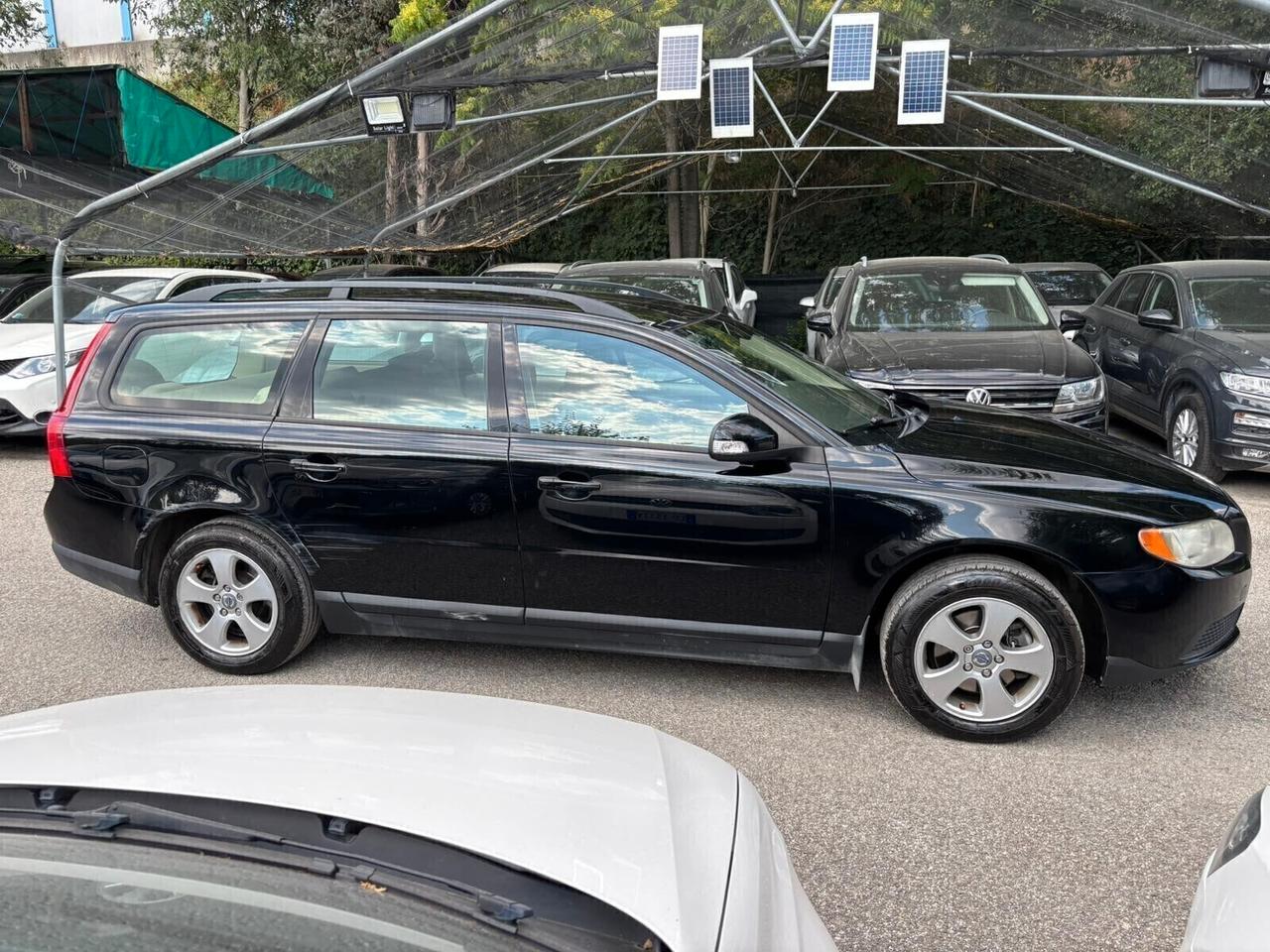 Volvo V70 2.0 F Kinetic GPL