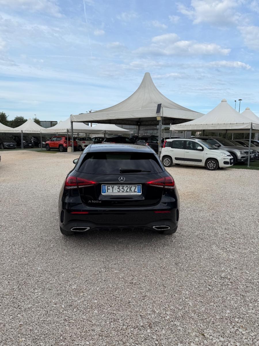 MERCEDES - Classe A - A 180 d Automatic Premium