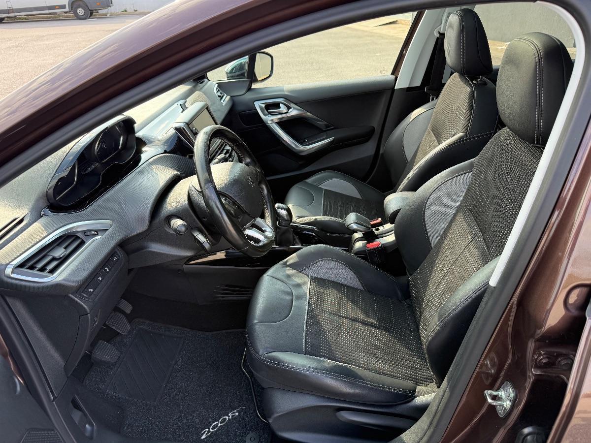 PEUGEOT - 2008 - 1.6 e-HDi 92 CV S&S Allure; Tetto Panoramico; Navigatore;