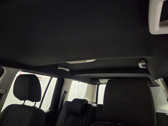 LAND ROVER Discovery 4 3.0 TDV6 211CV SE RESTYLING