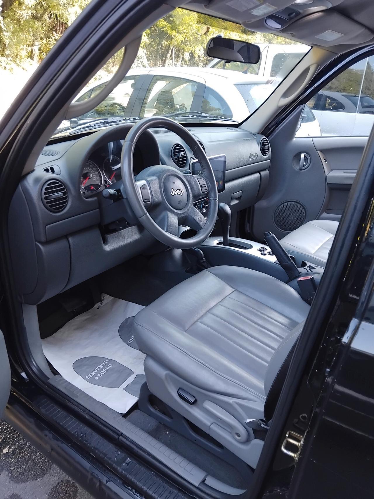 Jeep Cherokee 2.8 CRD Limited