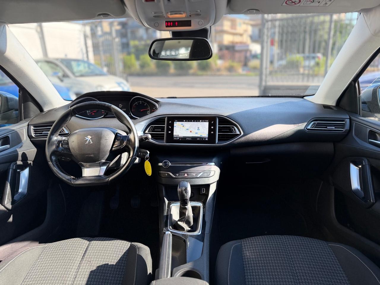 Peugeot 308 1.6 HDI 100 CV ALLURE