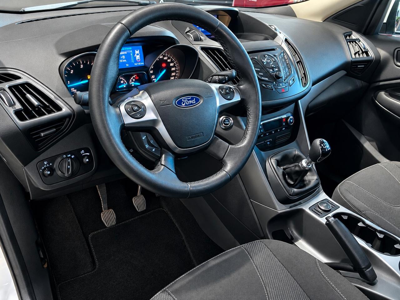 Ford Kuga 2.0 TDCI 140 CV 2WD-2013