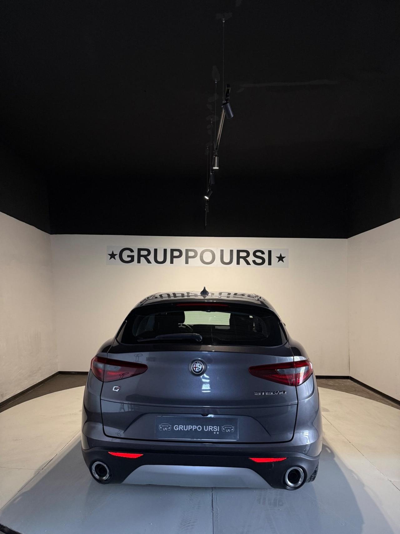 Alfa Romeo Stelvio 2.2 Turbodiesel 190 CV AT8 Q4 Business