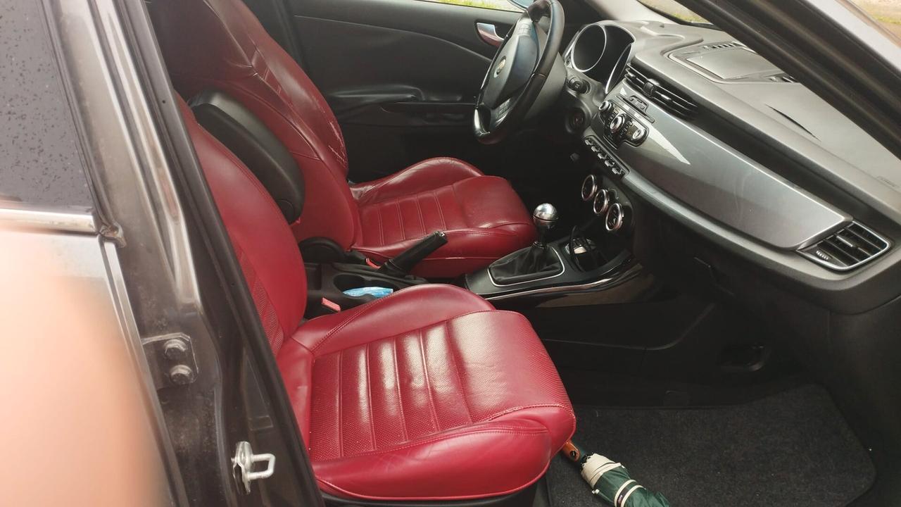 Alfa Romeo Giulietta 2.0 JTDm-2 170 CV Distinctive