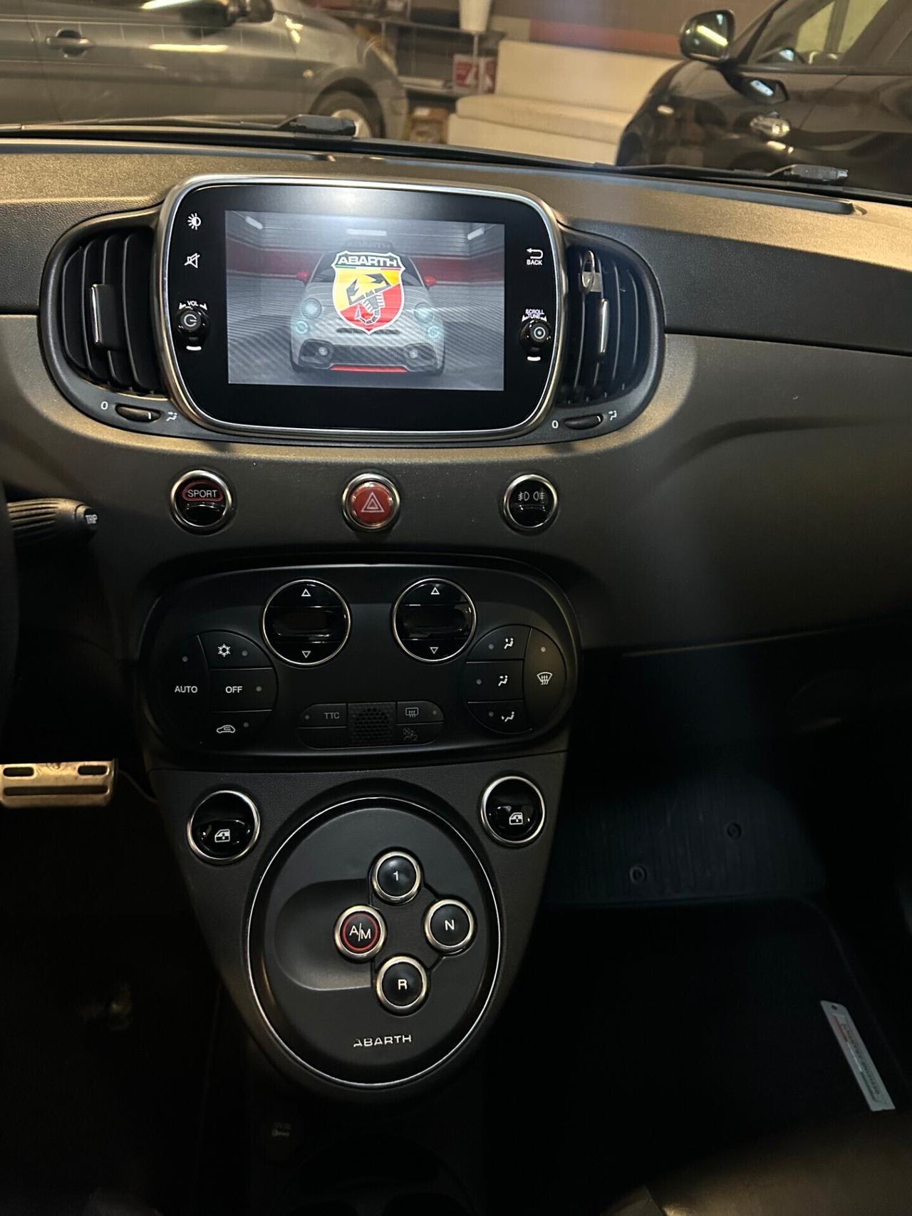 Abarth 595 1.4 Turbo T-Jet 180 CV Competizione