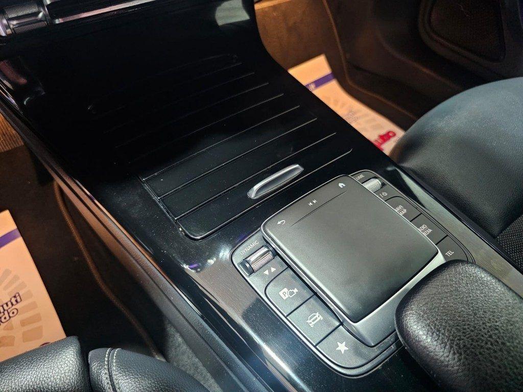 Mercedes-Benz A 180 d Automatic Business Luci Ambient