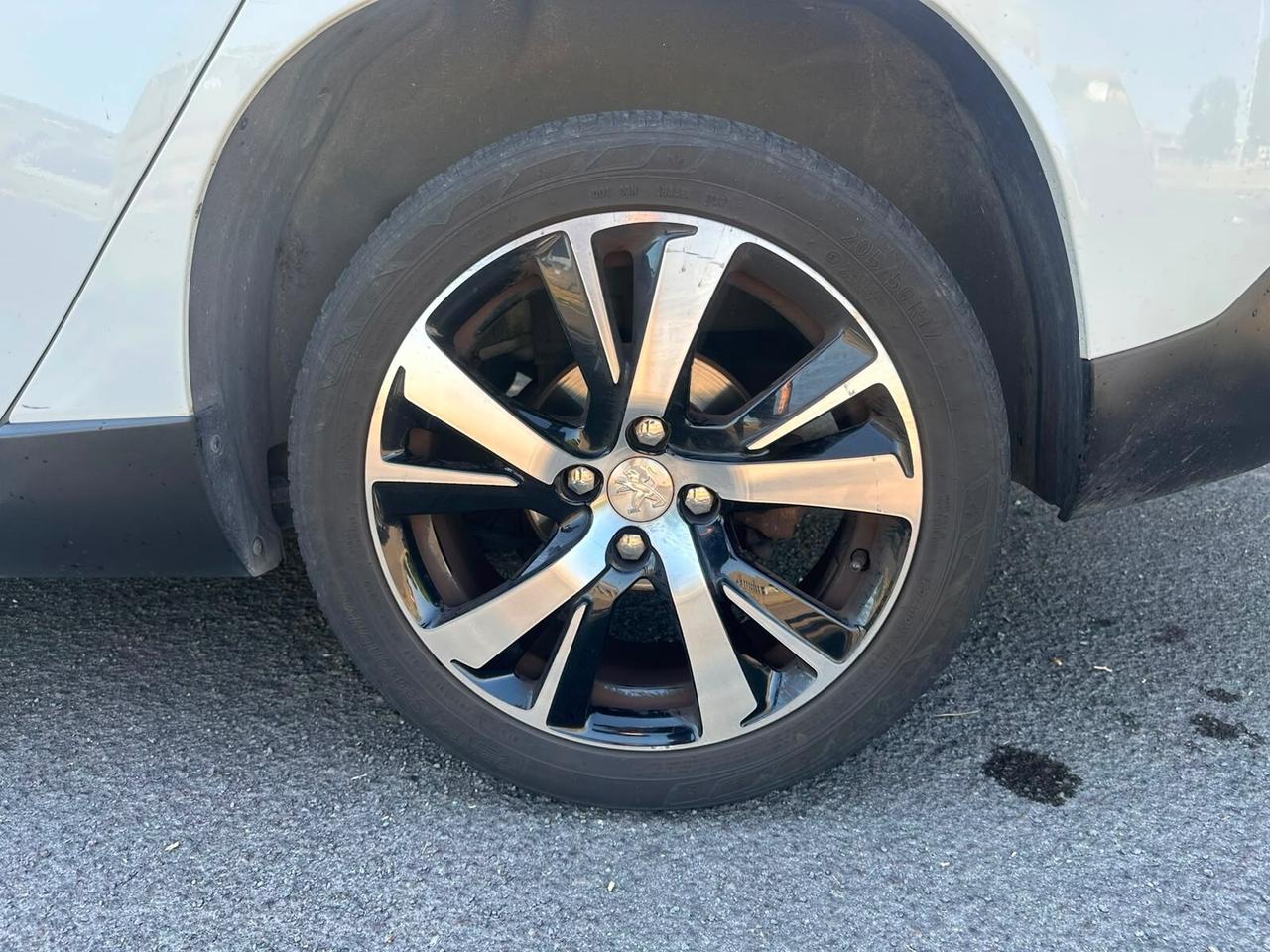 Peugeot 2008 PureTech Turbo 110 S&S Allure