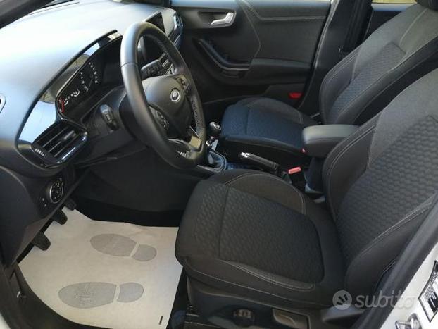 FORD Puma 1.0 EcoBoost Hybrid 125 CV S&S Titaniu