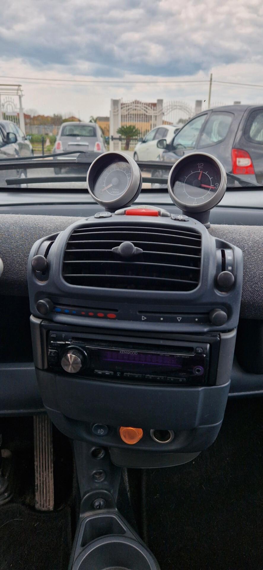 Smart ForTwo 700 coupé passion (45 kW)