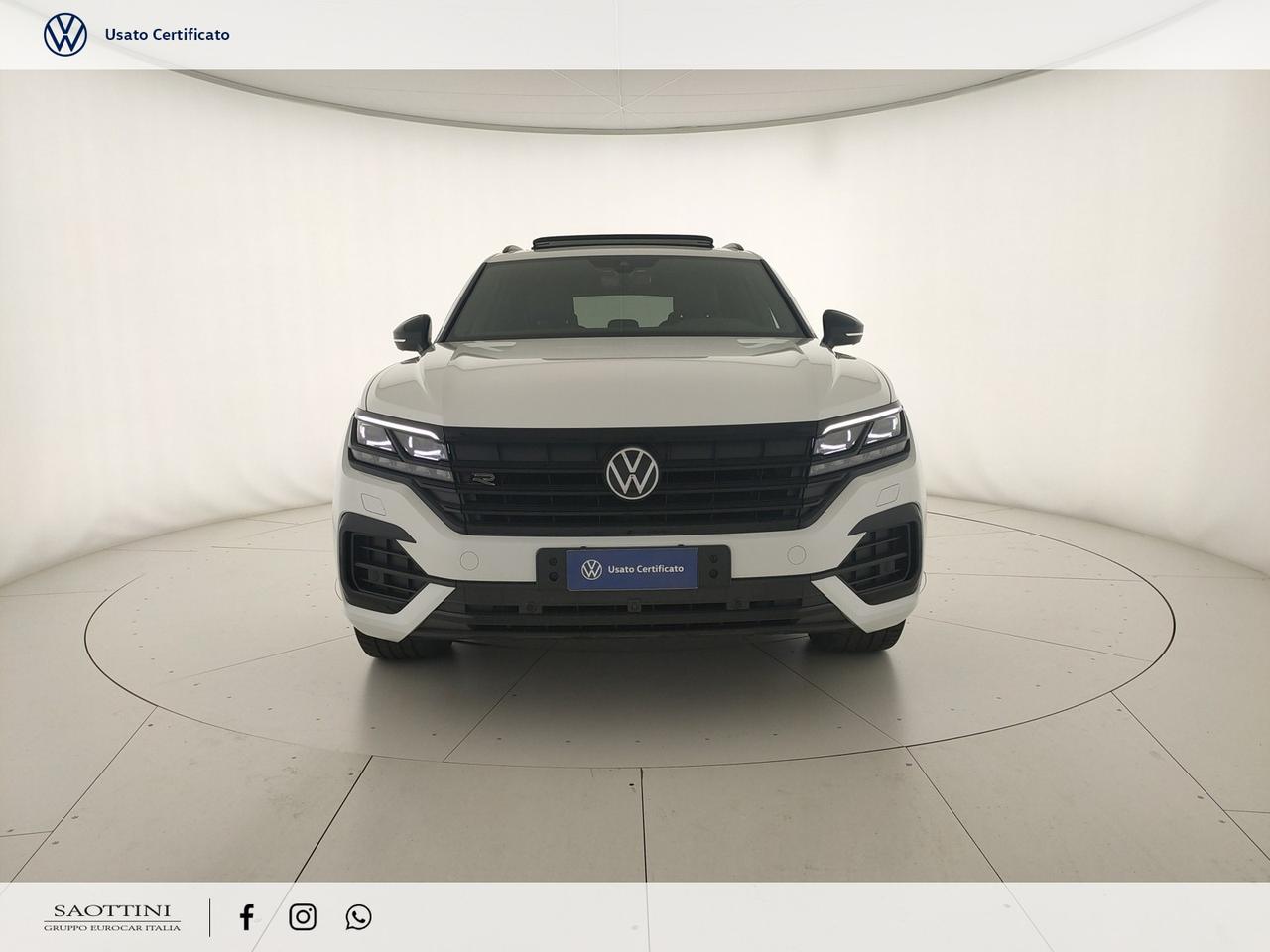 3.0 TDI Elegance R-line exterior pack Tiptronic