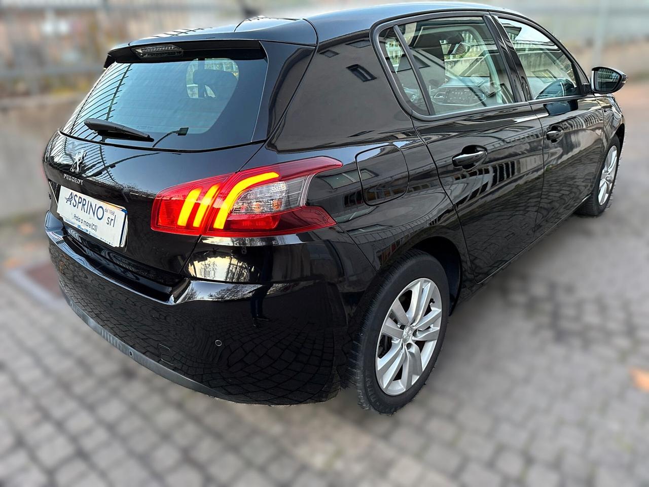Peugeot 308 BlueHDi 130 S&S EAT8 Active Business