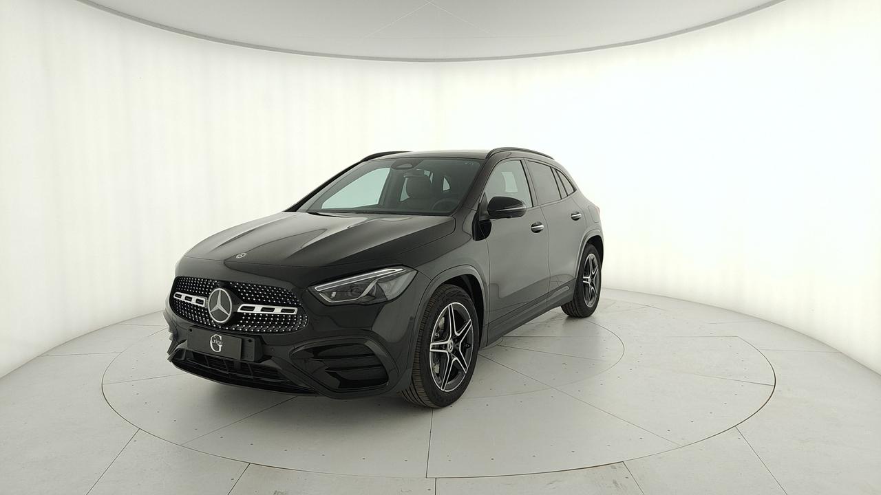 Mercedes-Benz GLA 200 d automatic