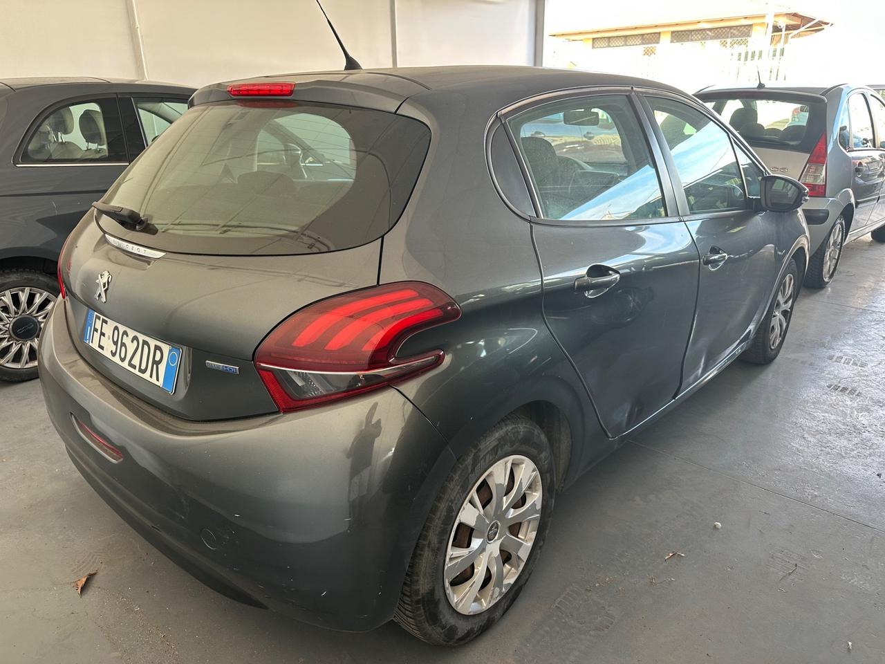 Peugeot 208 1.4 HDi 68 2016