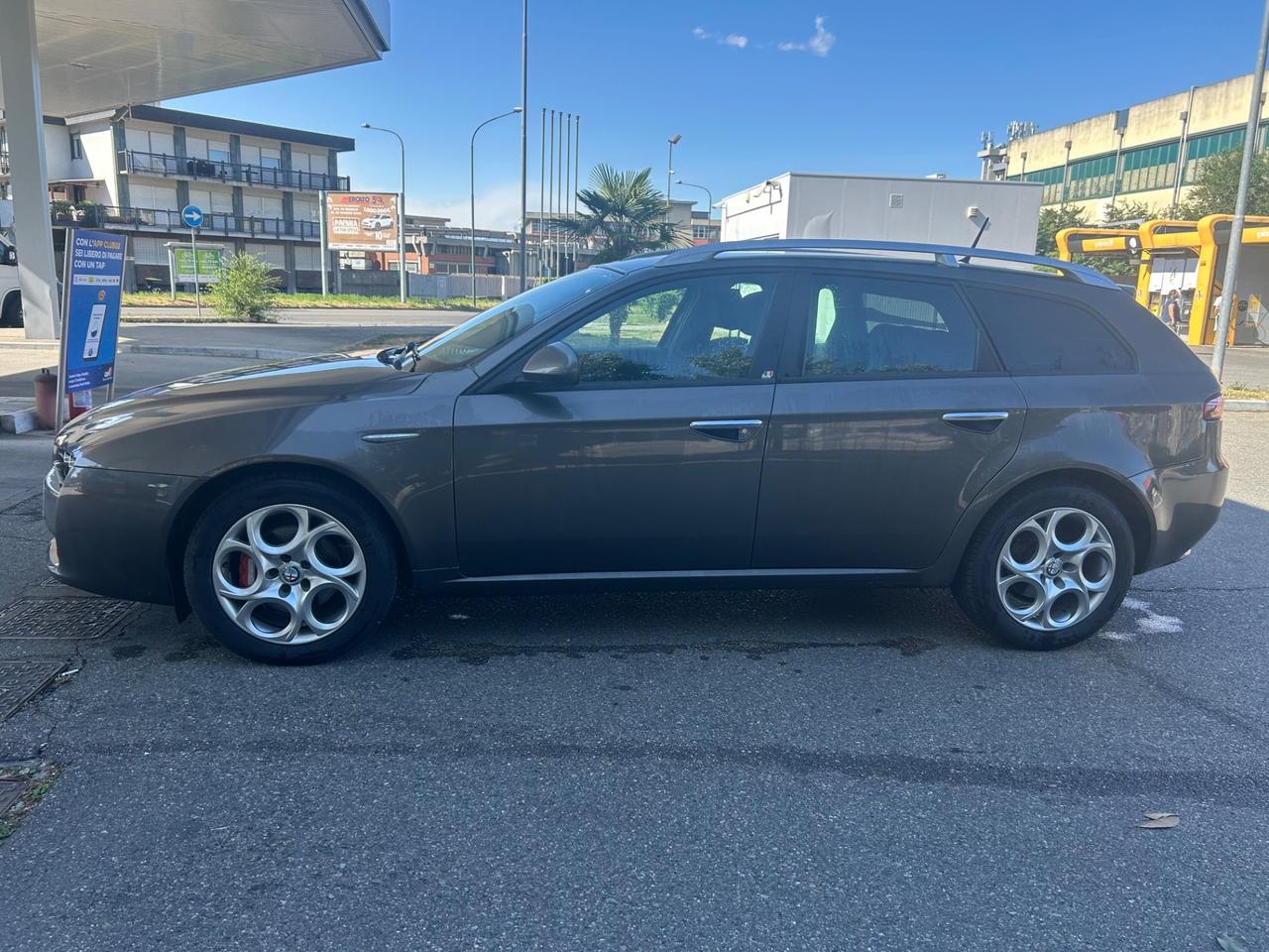 Alfa Romeo 159 2.0 JTDm Sportwagon Super
