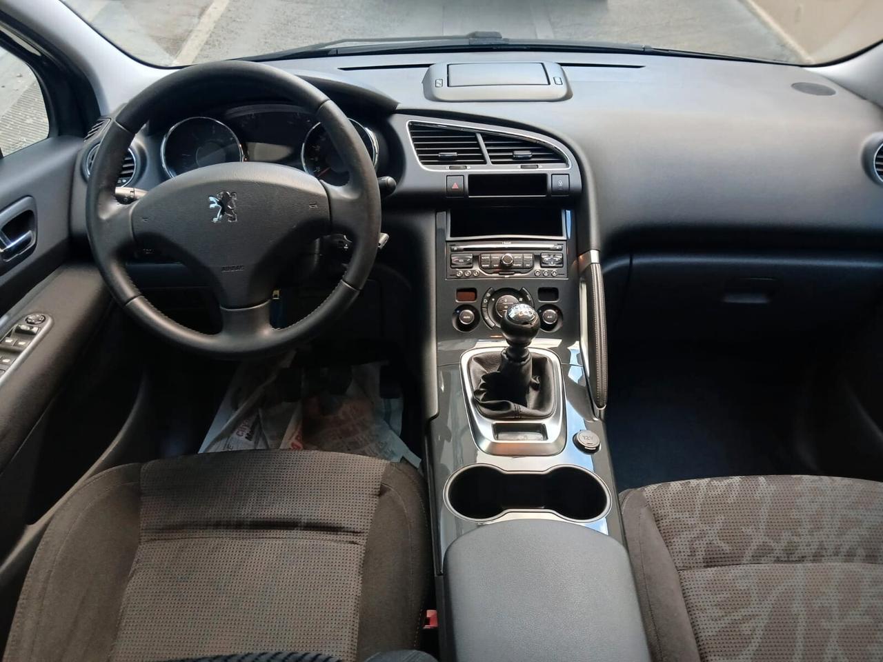 Peugeot 3008 1.6 HDi 110CV Business