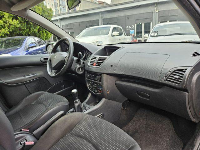 PEUGEOT 206 Plus 1.1 60CV 5p. NEOPATENTI