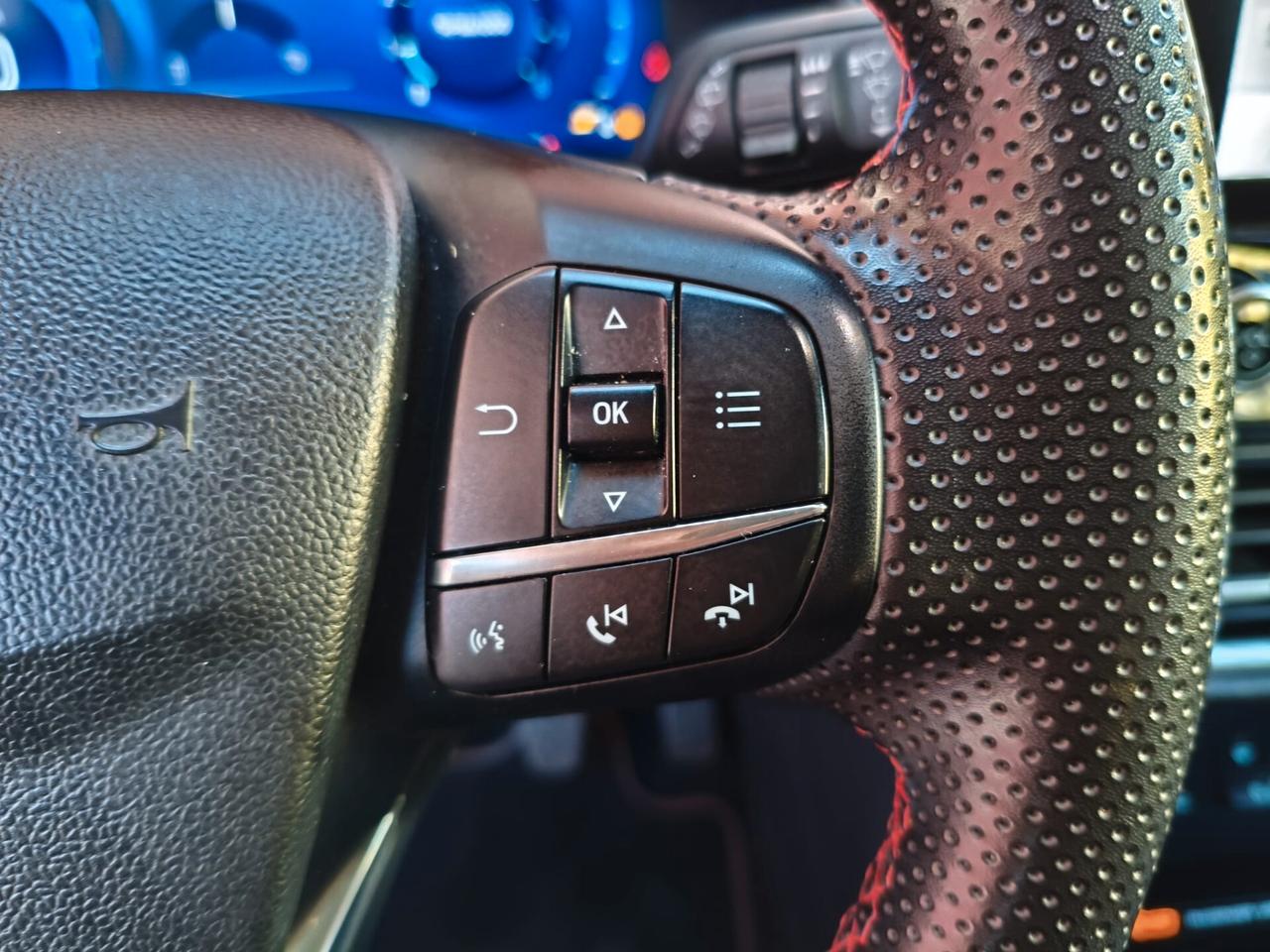 Ford Puma 1.0 EcoBoost Hybrid 125 CV S&S ST-Line