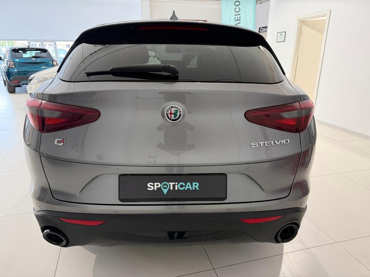 Alfa Romeo Stelvio 2.2 Turbodiesel 210 CV AT8 Q4 Executive