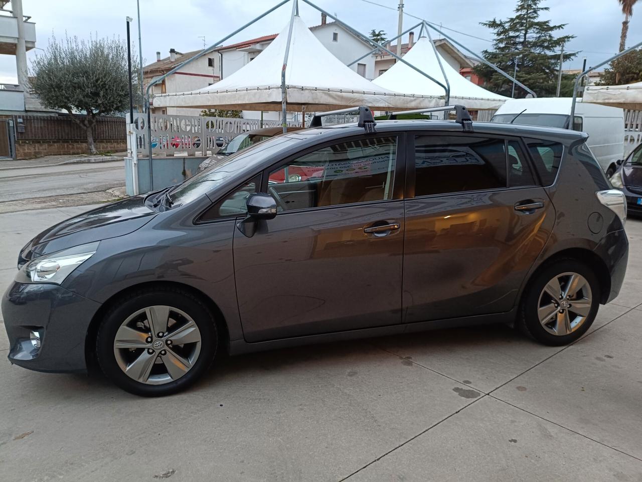 Toyota Verso 1.6 D-4D Style