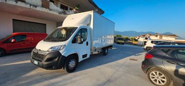 Citroen Jumper con pedana idraulica