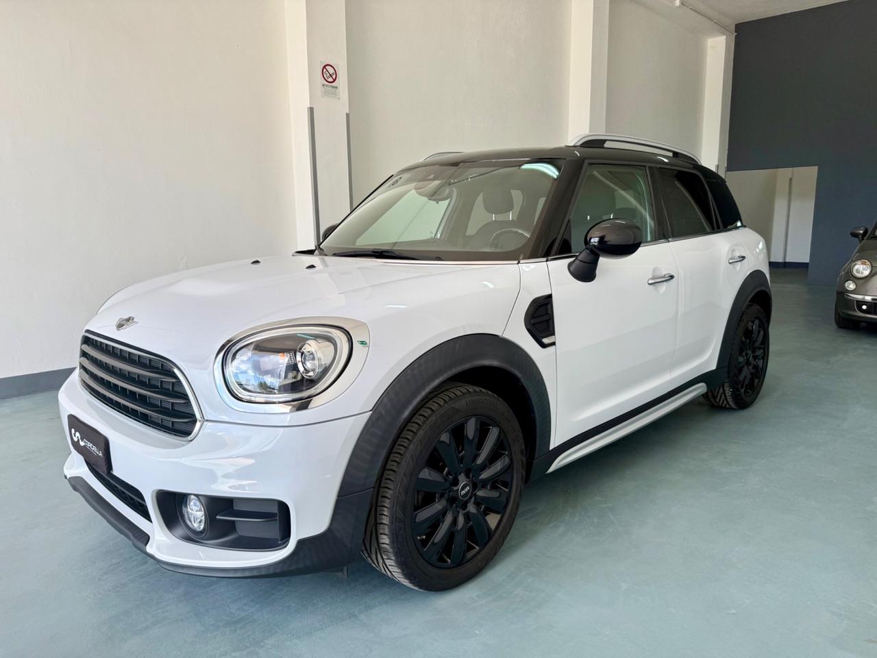 Mini Cooper D Countryman 2.0 Hype