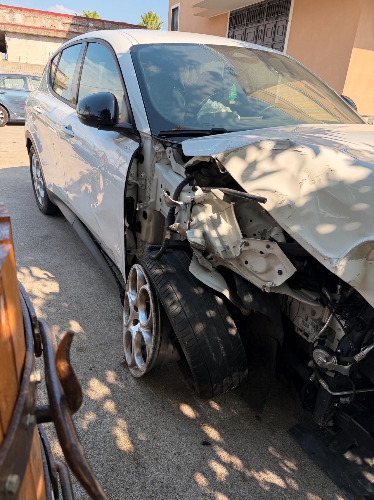 Alfa Romeo Tonale 1.6 diesel 130 CV TCT6 Super