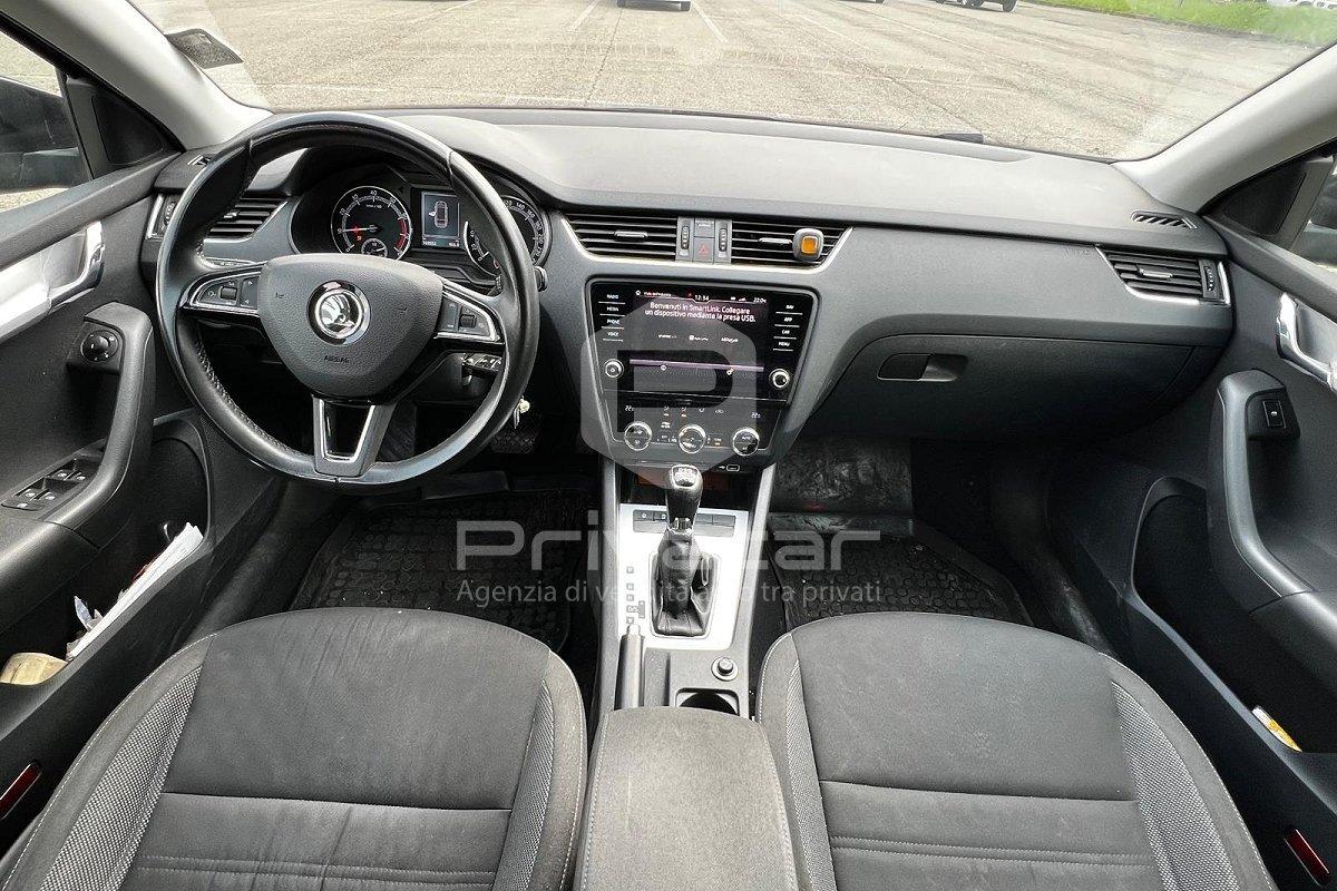 SKODA Octavia 1.5 DSG Wagon Ambition G-Tec