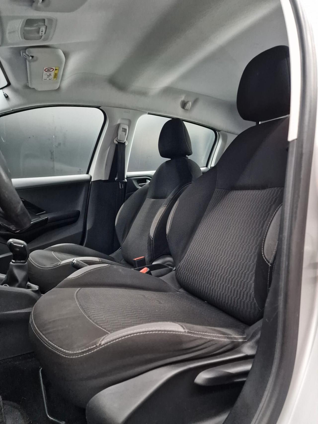 Peugeot 208 1.5 BlueHDi 75CV 5 porte Active