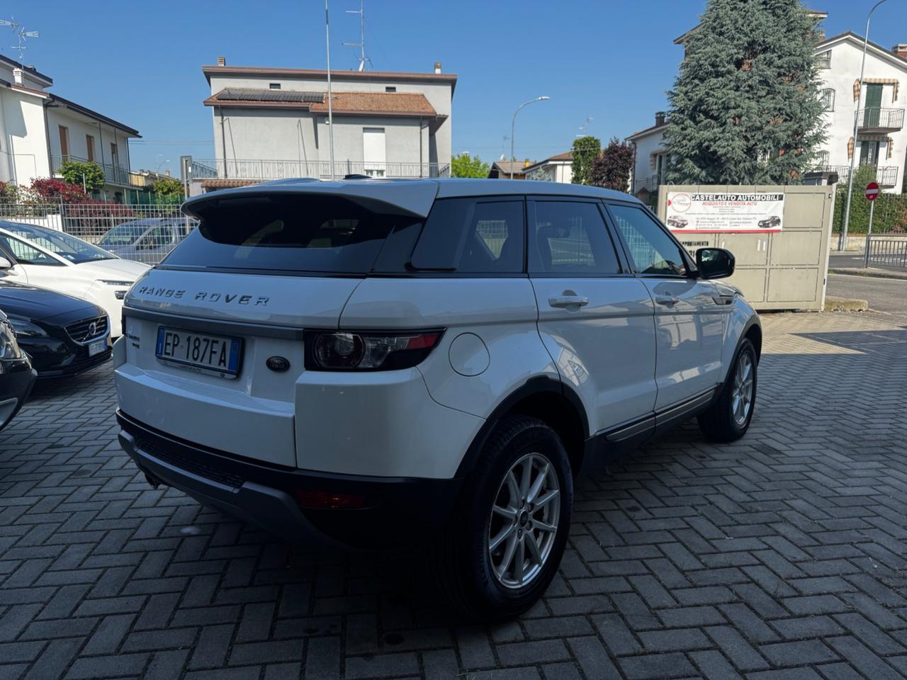 Land Rover Range Rover Evoque Range Rover Evoque 2.2 TD4 5p. Pure