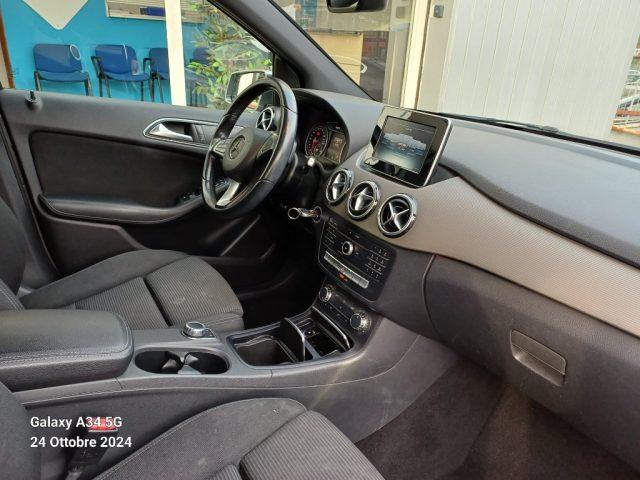 MERCEDES-BENZ B 180 d Automatic Sport