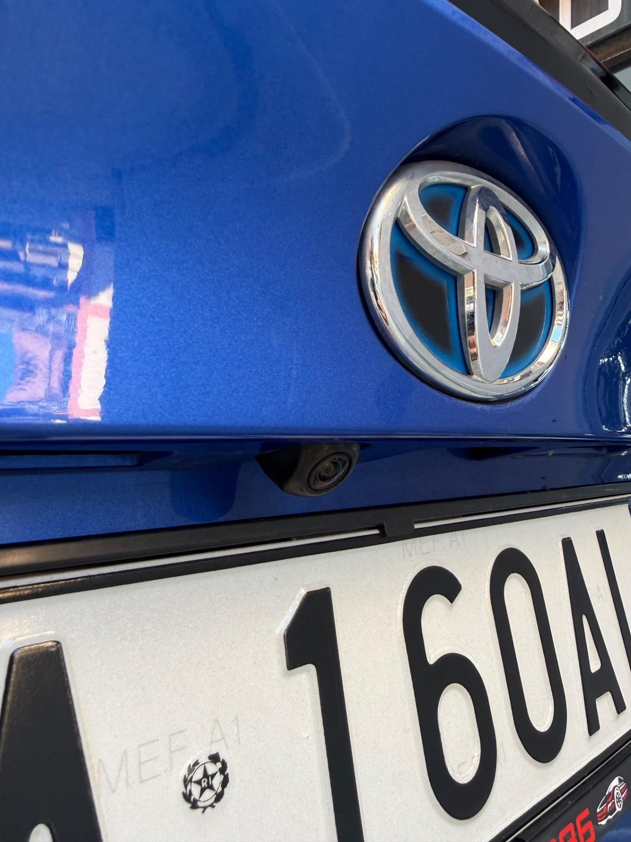 Toyota C-HR 1.8 Hybrid E-CVT Active