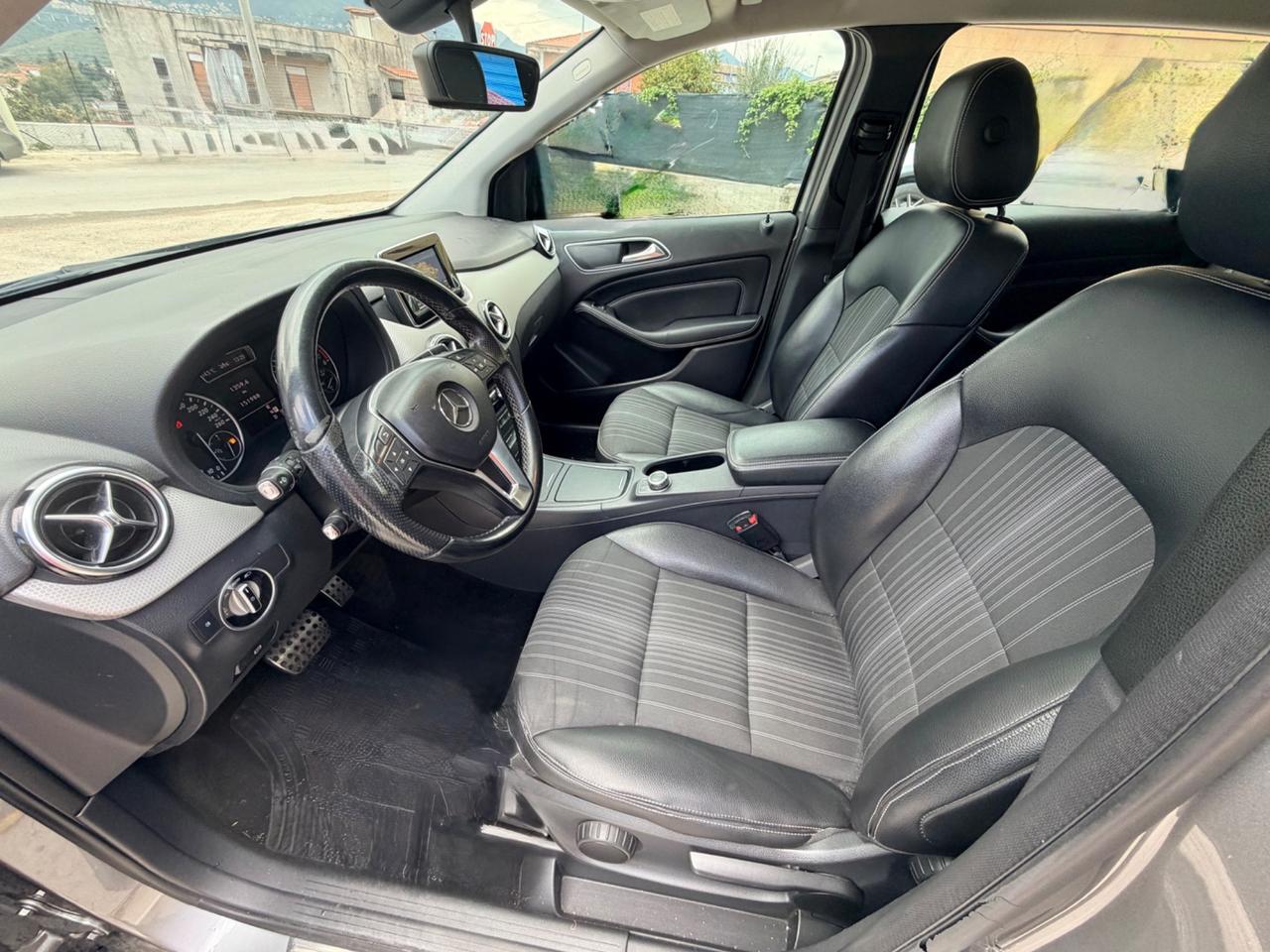 Mercedes classe B 180 CDI Premium motore Mercedes