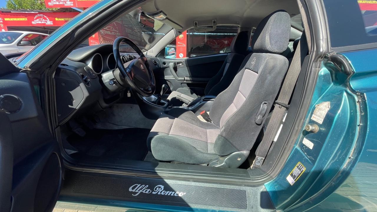 Alfa Romeo GTV 1.8i 16V Twin Spark cat