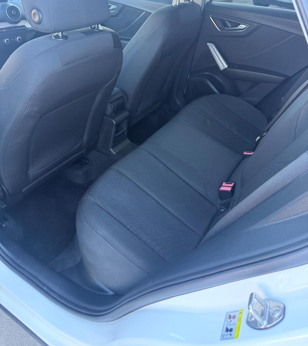 Audi Q2 1.6 TDI 116 CV S Design 2017