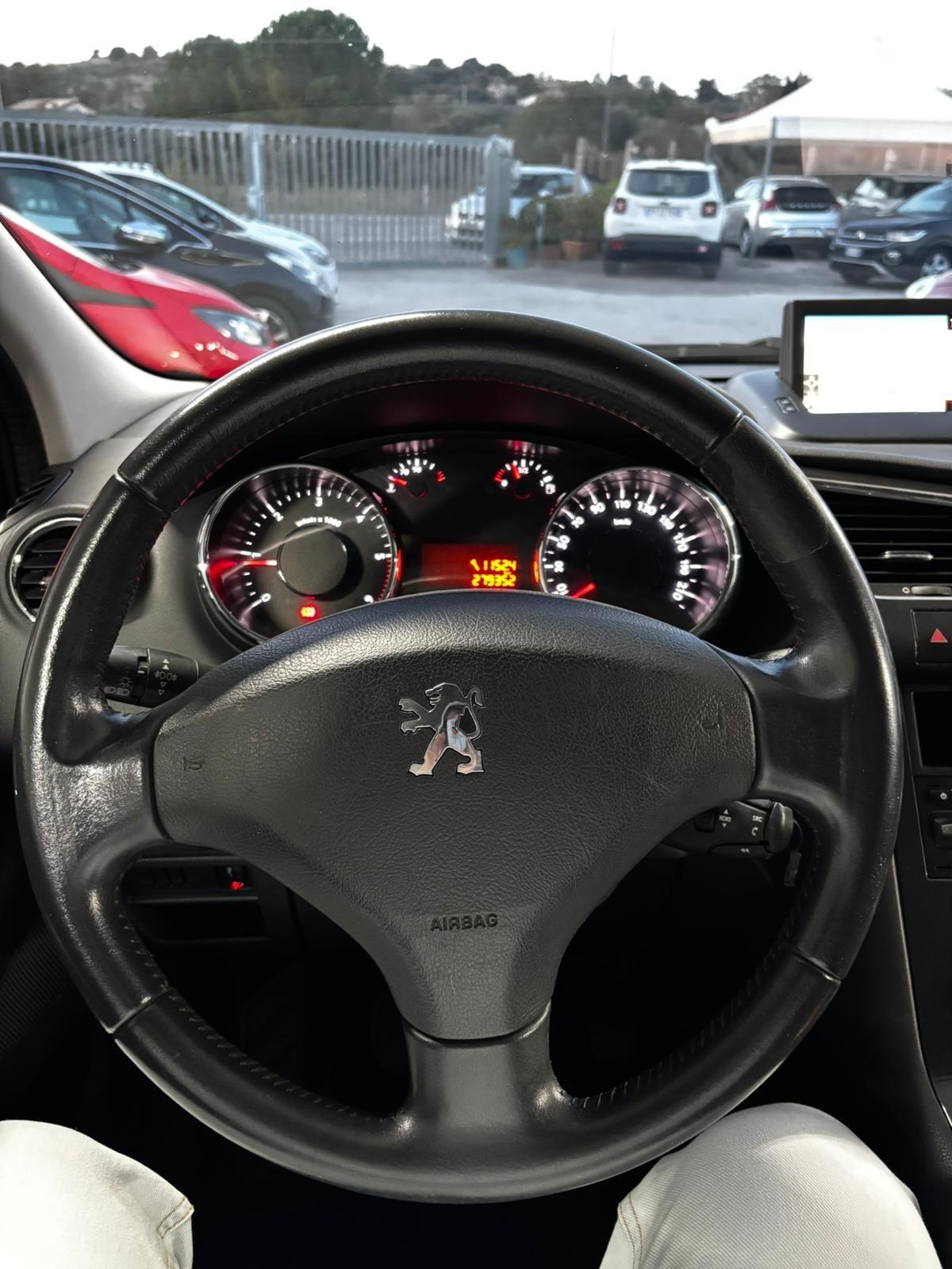 Peugeot 3008 1.6 HDi 110CV Premium