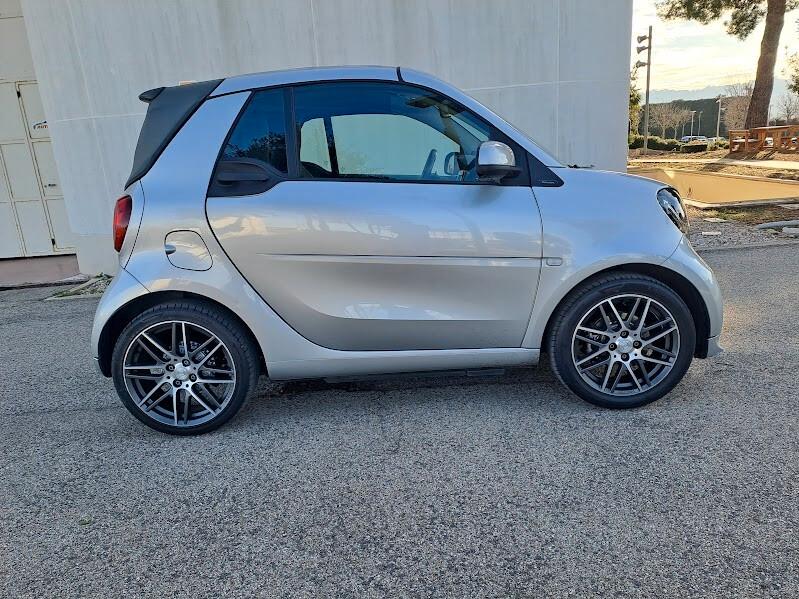 Smart ForTwo BRABUS 0.9 Turbo twinamic cabrio Xclusive