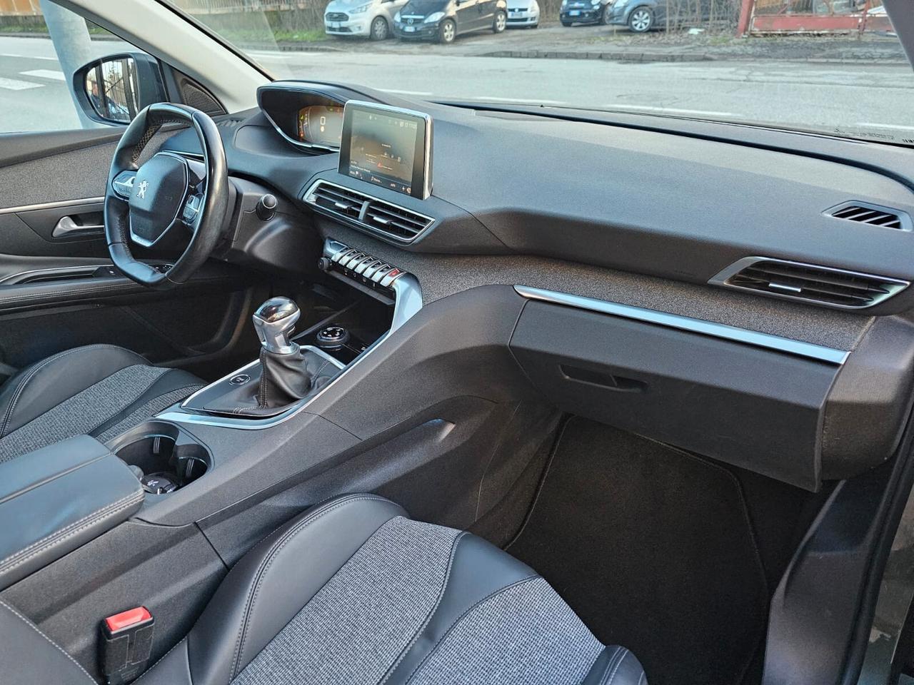 Peugeot 3008 BlueHDi 120cv Allure*S&S*Navi*Led*Euro6*Unipro*