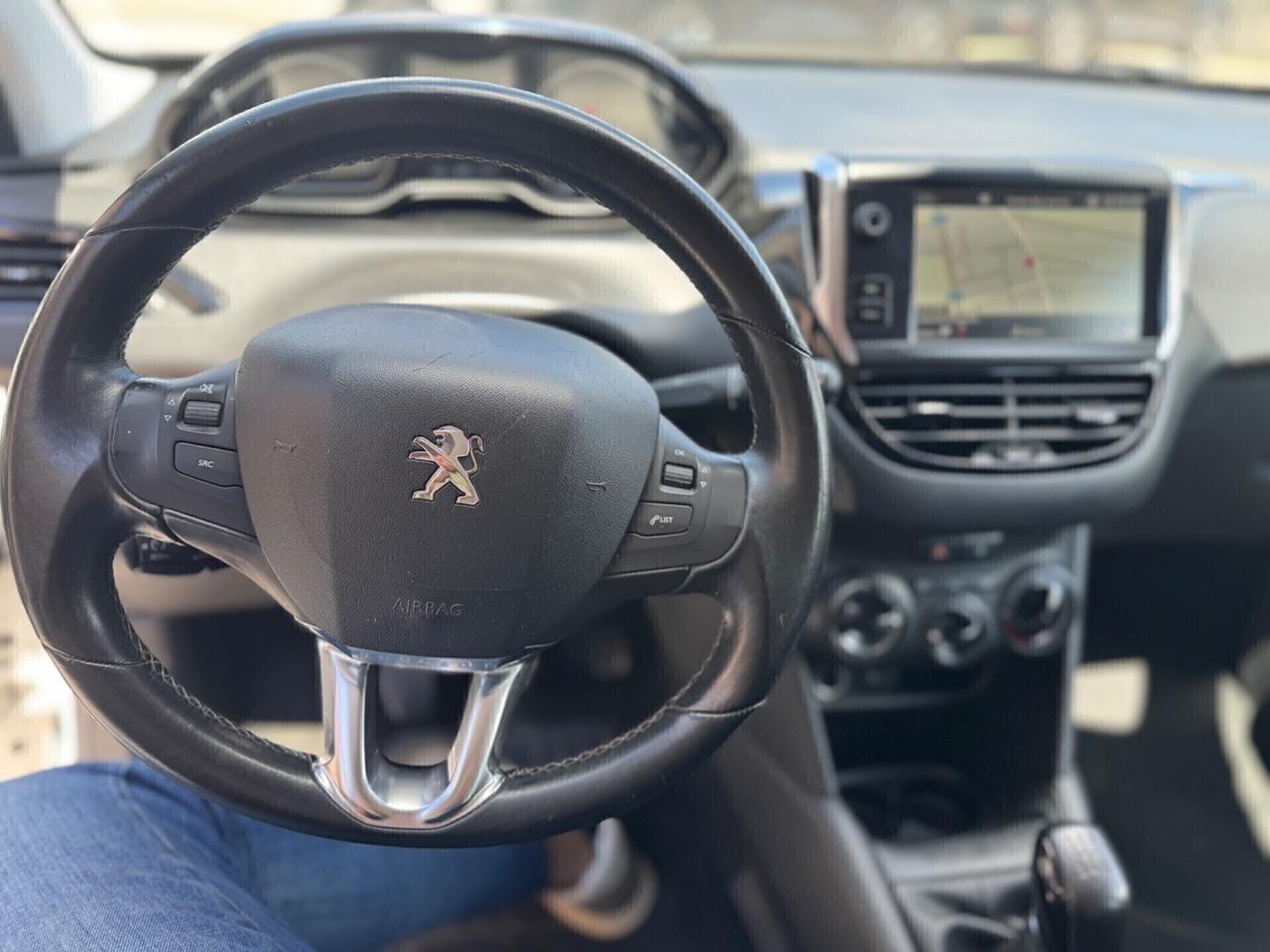 Peugeot 208 BlueHDi 100 navigaz CASTELLETTO 8